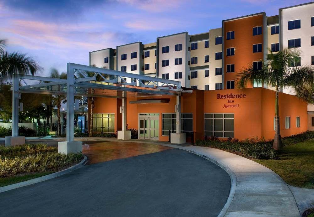 Residence Inn By Marriott Miami Airport Екстериор снимка