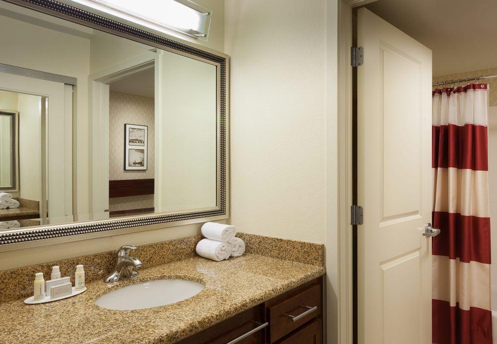 Residence Inn By Marriott Miami Airport Екстериор снимка