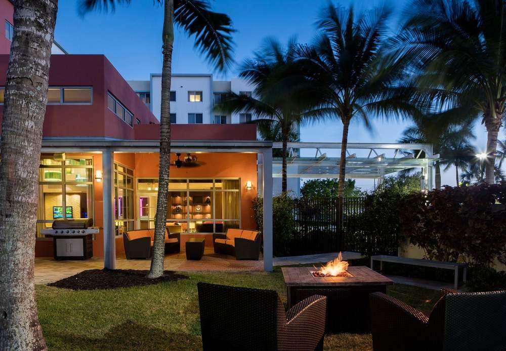 Residence Inn By Marriott Miami Airport Екстериор снимка