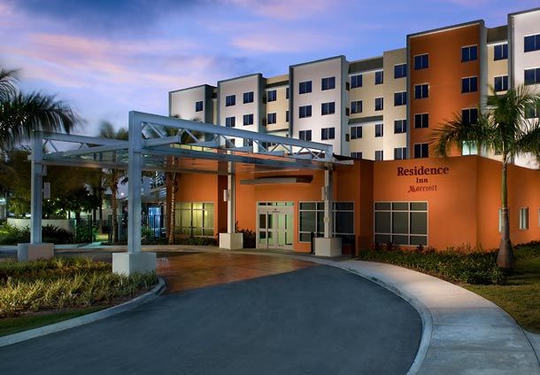 Residence Inn By Marriott Miami Airport Екстериор снимка