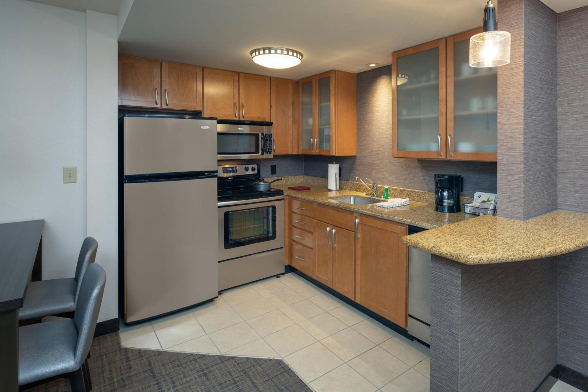 Residence Inn By Marriott Miami Airport Екстериор снимка