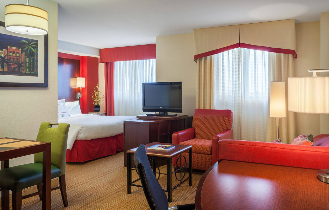 Residence Inn By Marriott Miami Airport Екстериор снимка