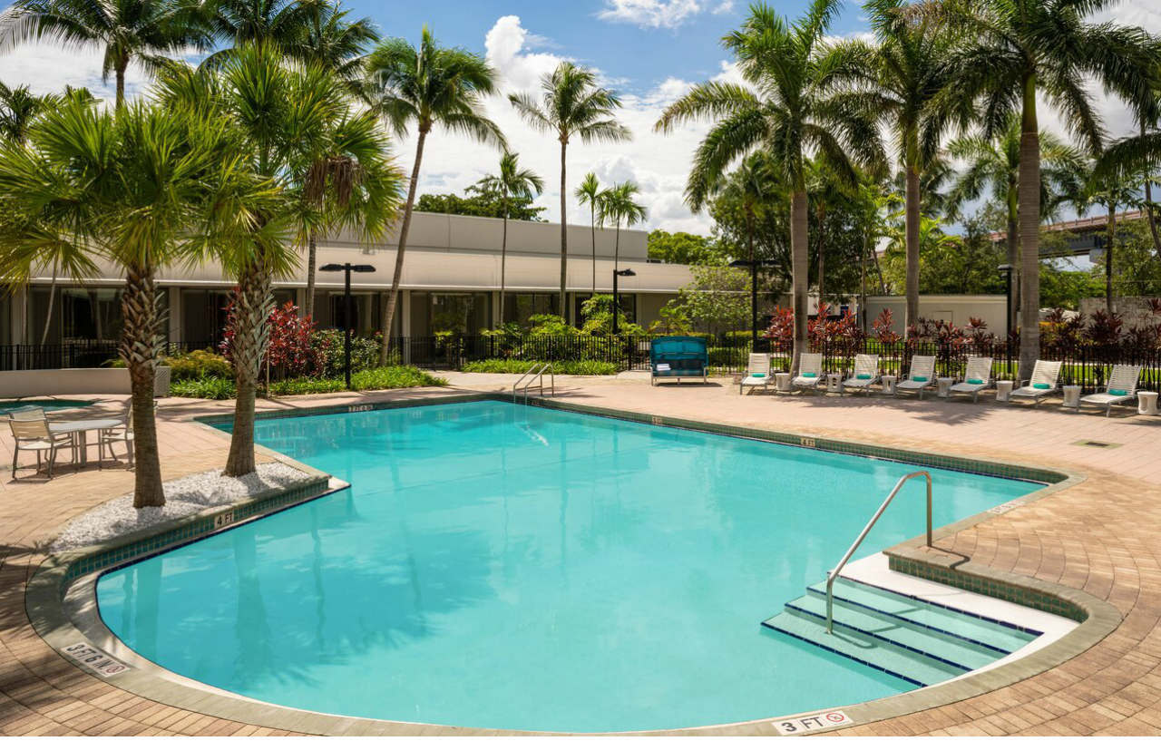 Residence Inn By Marriott Miami Airport Екстериор снимка